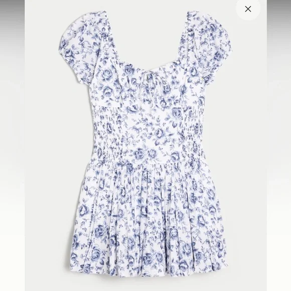 Hollister Sofia Drop-Waist Bubble Skort Dress White & Blue Floral Large - Picture 1 of 11